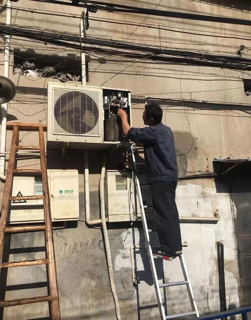 阳城小阳家电维修清洗服务中心是一家专业的电器维修安装清洗综合