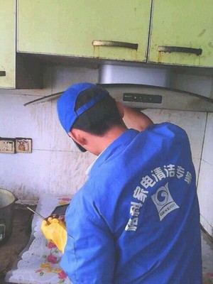 家电维修店老板新行业家电清洗养家糊口不是问题